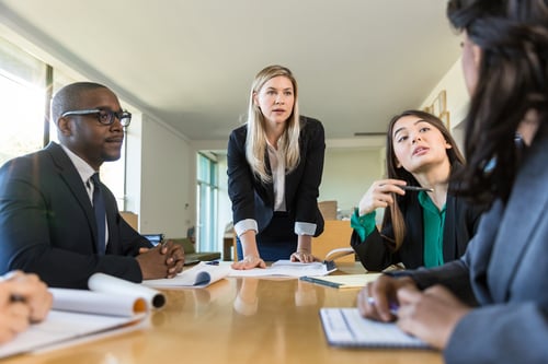 how to start a nonprofit organization: people on a corporate meeting